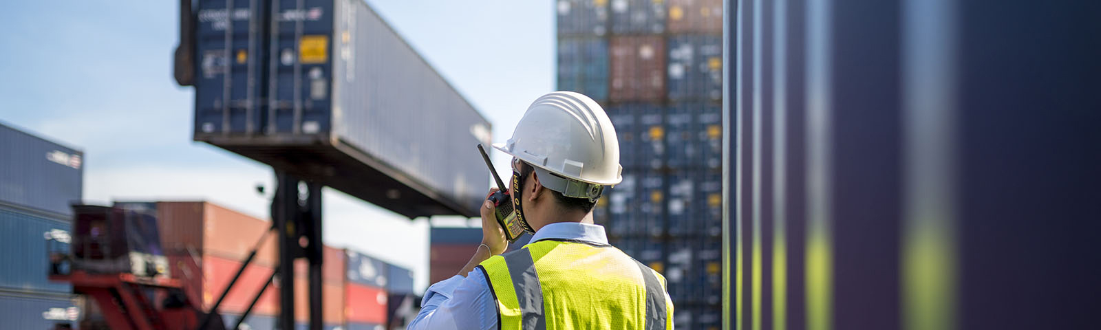 Study visits between companies with customs warehouses